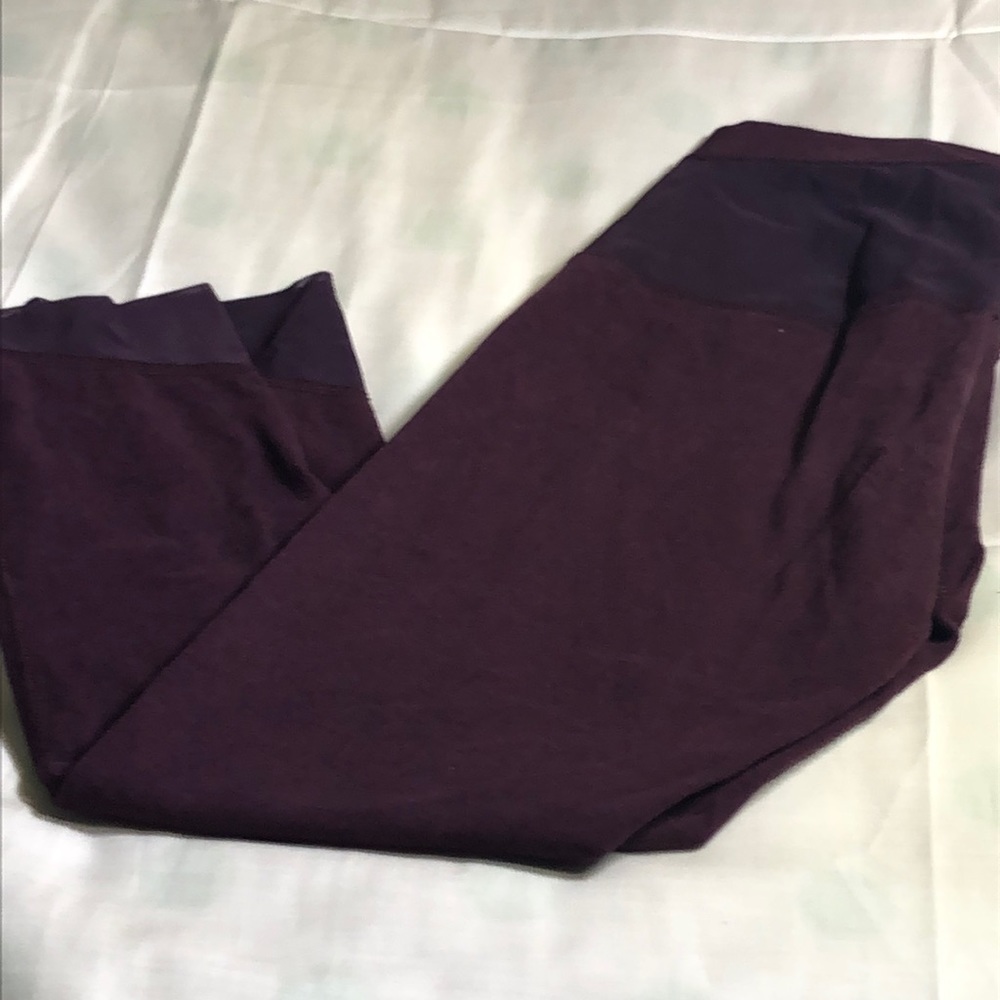 Lululemon crops